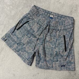 Kavu Totally Beachin Women’s Large Blue Aztec Pattern Shorts Outdoor Drawstring